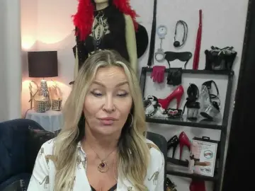 Soft-crystal  live sex cam