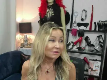 Soft-crystal  live sex cam