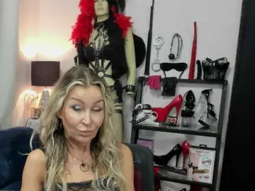 Soft-crystal  live sex cam