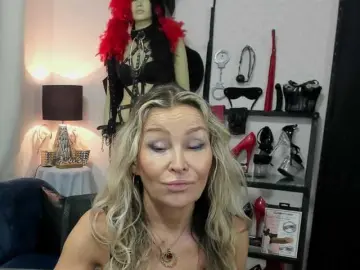 Soft-crystal  live sex cam