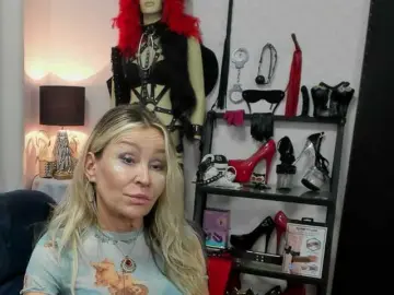 Soft-crystal  live sex cam