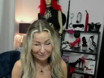 Soft-crystal  live sex cam