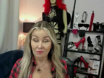 Soft-crystal  live sex cam