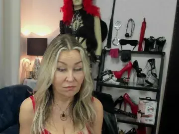 Soft-crystal  live sex cam