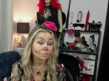Soft-crystal  live sex cam