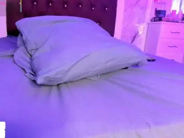 Alysson-18  live sex cam