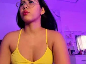Alysson-18  live sex cam