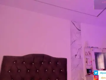 Alysson-18  live sex cam
