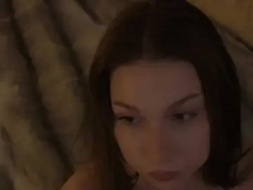 DrammaQueennnn  live sex cam