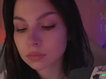 DrammaQueennnn  live sex cam