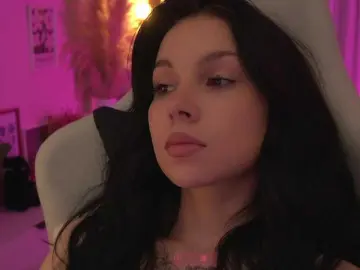 DrammaQueennnn  live sex cam