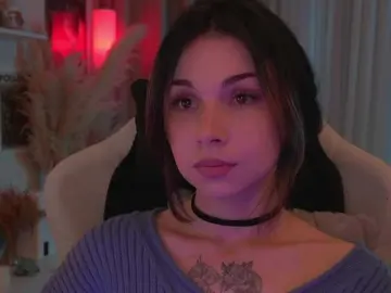 DrammaQueennnn  live sex cam