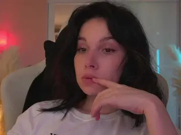 DrammaQueennnn  live sex cam