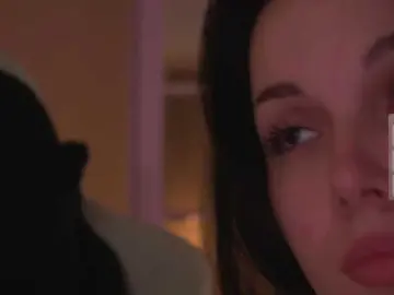 DrammaQueennnn  live sex cam