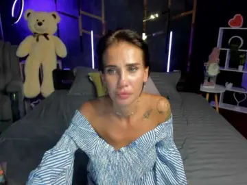 Kissamya  live sex cam