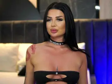 KylieKroft  live sex cam