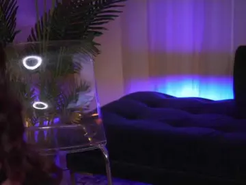KylieKroft  live sex cam