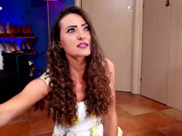 SweetHotEva  live sex cam