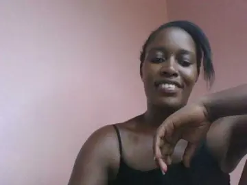 Cute-africanah  live sex cam