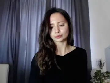 MissNicole  live sex cam