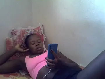 Africanasaucy  live sex cam