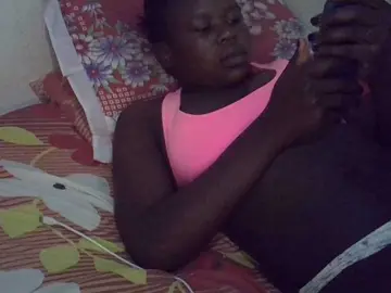 Africanasaucy  live sex cam