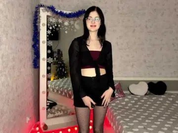 KittyNolick  live sex cam