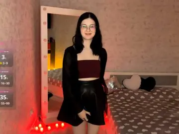 KittyNolick  live sex cam