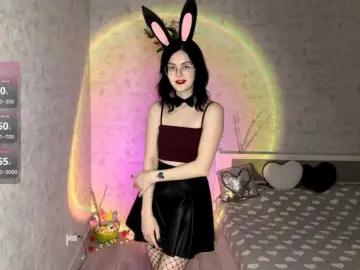 KittyNolick  live sex cam