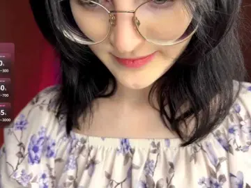 KittyNolick  live sex cam