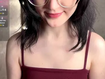KittyNolick  live sex cam