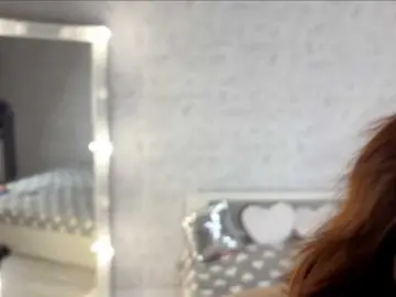 KittyNolick  live sex cam
