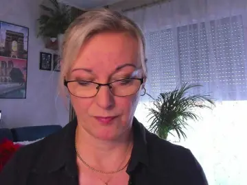 SoftVANESSA  live sex cam