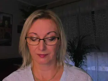 SoftVANESSA  live sex cam