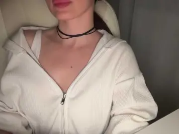 Emishy  live sex cam