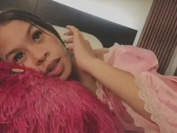 Kimhilton-  live sex cam