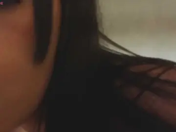 Kimhilton-  live sex cam