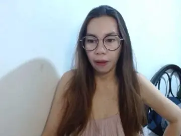 ArianneHeart  live sex cam