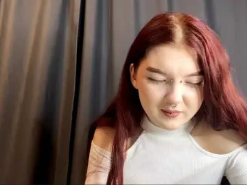 ClaritaGellert  live sex cam