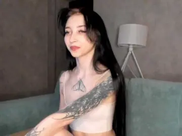 Ellen-Hops  live sex cam