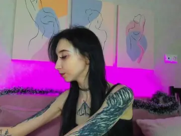 Ellen-Hops  live sex cam