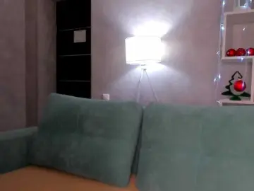 Ellen-Hops  live sex cam