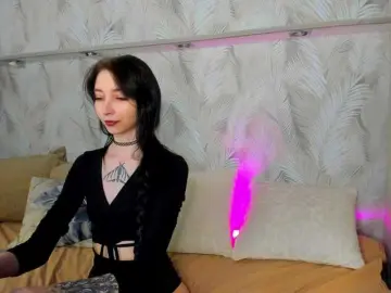 Ellen-Hops  live sex cam