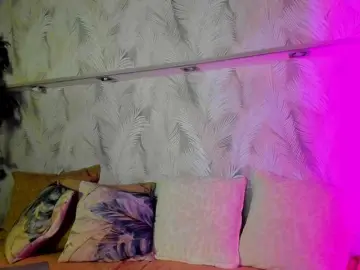 Ellen-Hops  live sex cam