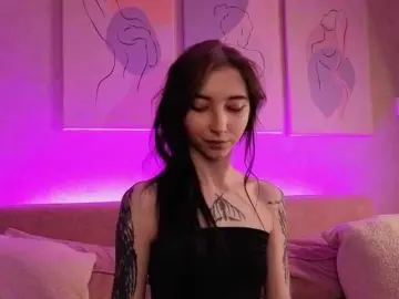 Ellen-Hops  live sex cam