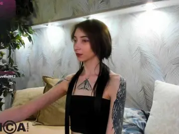 Ellen-Hops  live sex cam