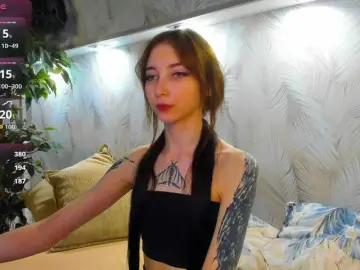 Ellen-Hops  live sex cam