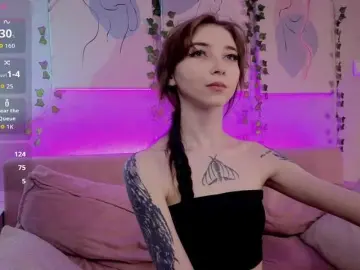 Ellen-Hops  live sex cam