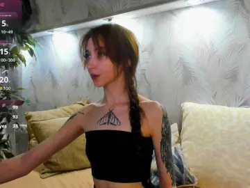 Ellen-Hops  live sex cam