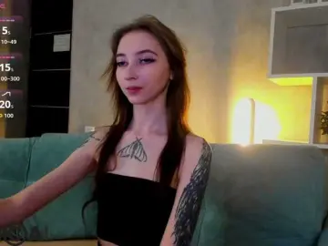 Ellen-Hops  live sex cam